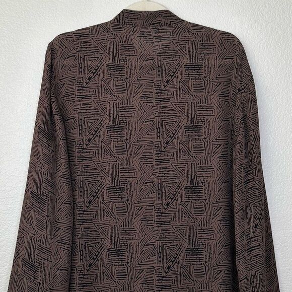 Chico’s Design 100% Silk Tribal Print Button Front Long Sleeves Shirt - Picture 7 of 12